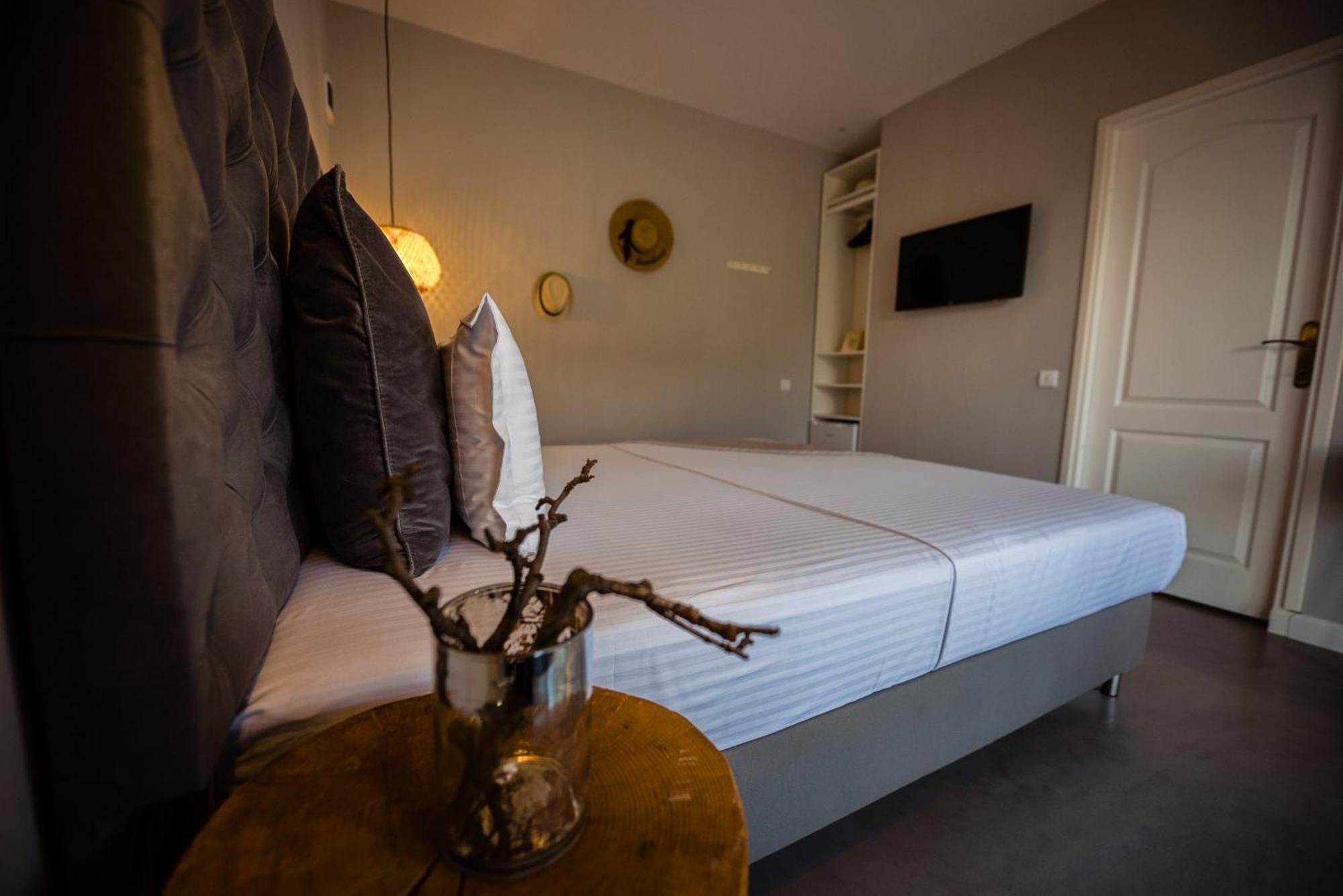 Nb Boutique Hotel Tuzla Bagian luar foto